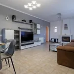 La Deseada Villa *