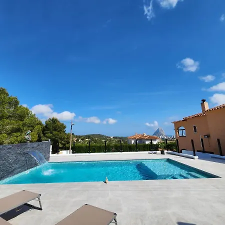 La Deseada Villa *